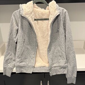 Uniqlo Gray hoodie with Cream Fleece interior. Size S